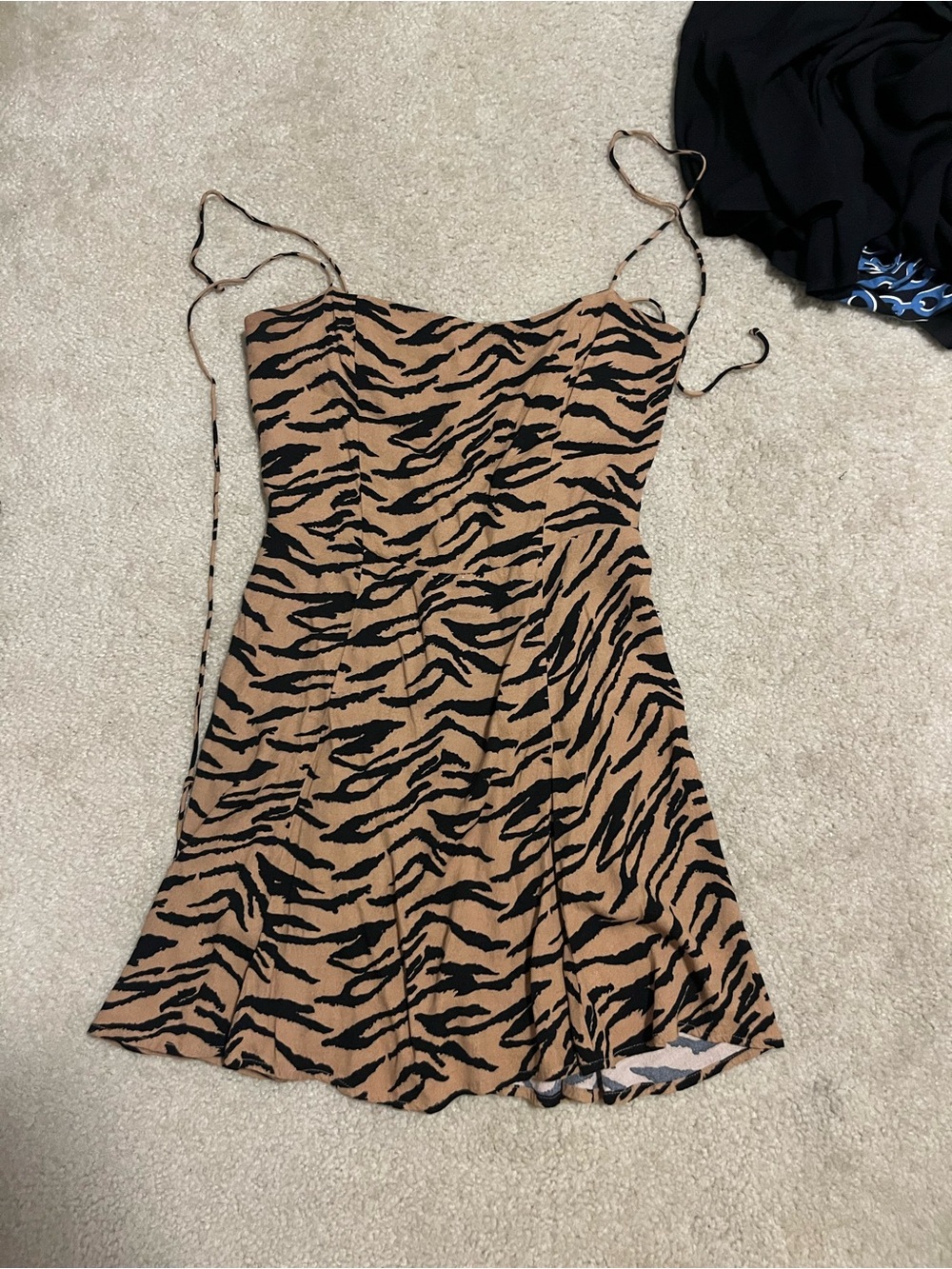 Reformation Sarah dress - zebra tiger size 2-4
